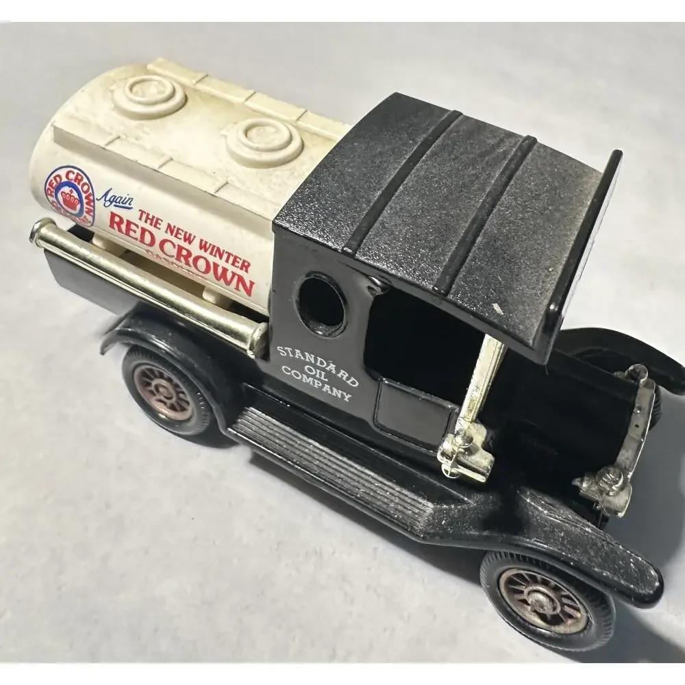 Vintage Lledo 1920 Ford Model T Red Crown Gasoline Standard Oil Chevron 3.5” 204